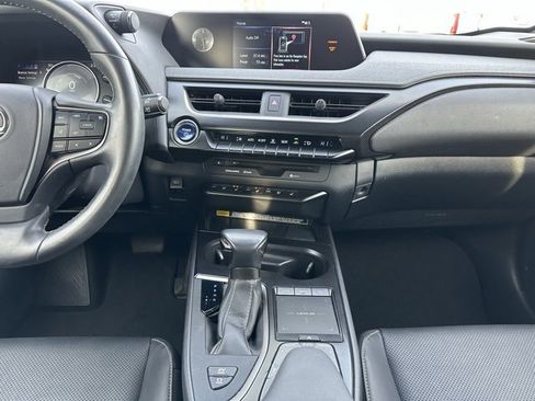 Used 2020 Lexus UX 250h w/ Premium Package image 12