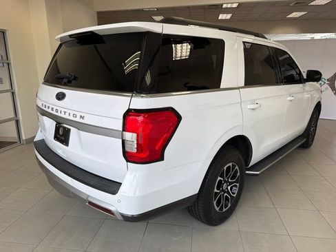 Certified 2022 Ford Expedition XLT AWD/4WD image 6