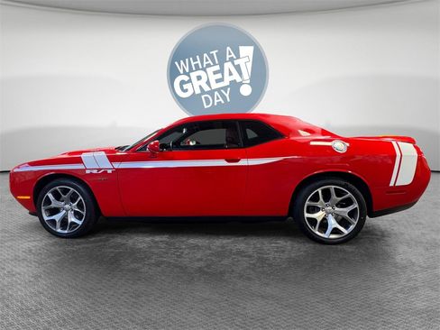 Used 2016 Dodge Challenger R/T Plus image 7