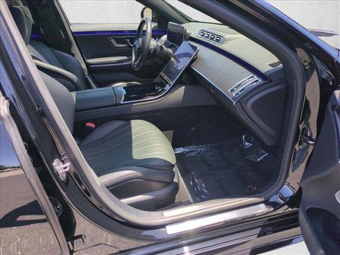 Used 2022 Mercedes-Benz S 500 4MATIC image 23