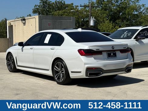 Used 2022 BMW 750i xDrive w/ Executive Package AWD/4WD image 9