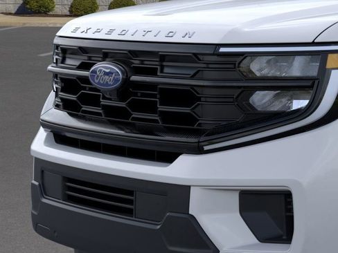 New 2026 Ford Expedition Max Active image 17