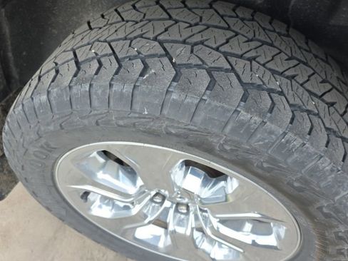 Used 2020 RAM 1500 Big Horn AWD/4WD image 6