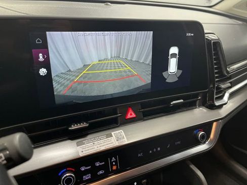 Used 2023 Kia Sportage EX image 20