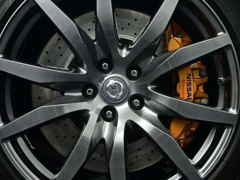 Used 2012 Nissan GT-R Premium image 71