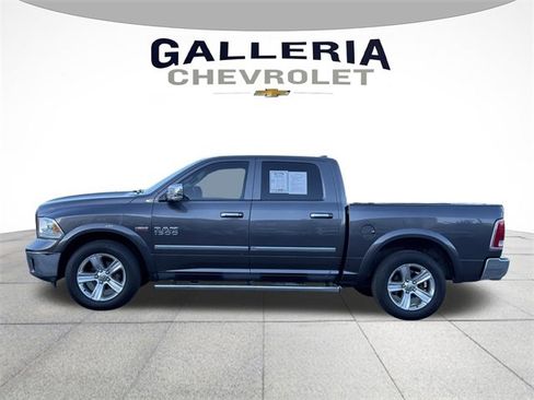 Used 2015 RAM 1500 Laramie w/ Convenience Group image 4