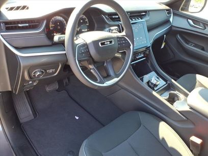 New 2026 Jeep Grand Cherokee Laredo