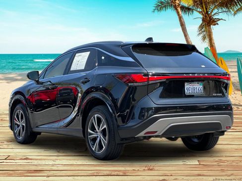Used 2023 Lexus RX 350 Premium w/ Accessory Package (Z1) FWD image 4
