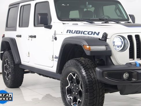 Used 2021 Jeep Wrangler Unlimited Rubicon 4xe w/ Dual Top Group image 40