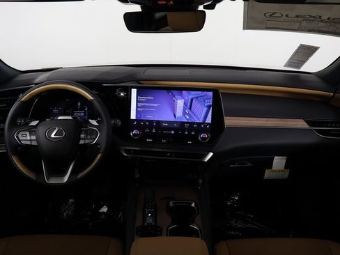 New 2026 Lexus RX 450h AWD image 4