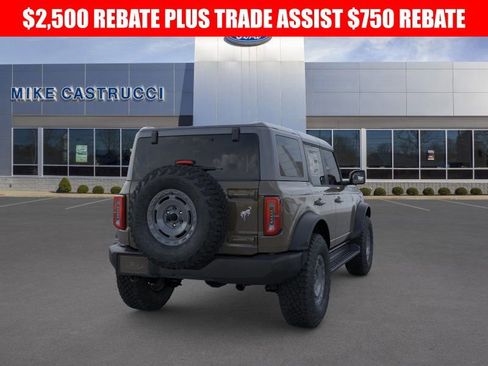 New 2025 Ford Bronco Outer Banks w/ Sasquatch Package image 8