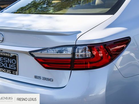 Used 2016 Lexus ES 350 w/ Navigation System Package FWD image 7