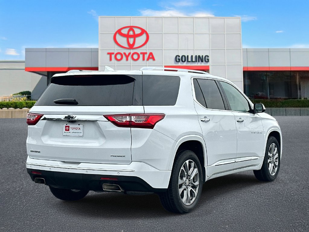 Used 2021 Chevrolet Traverse Premier FWD image 5