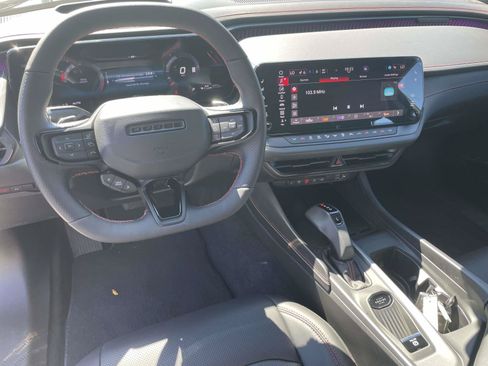 Used 2026 Dodge Charger Scat Pack AWD/4WD image 12