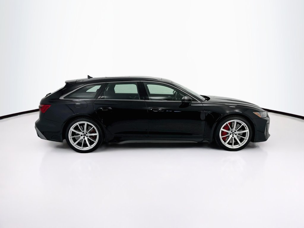Used 2024 Audi RS 6 performance AWD/4WD image 4