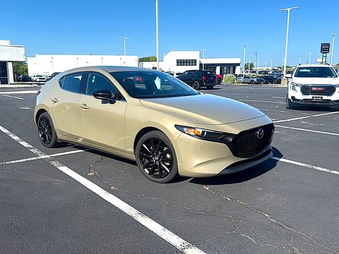 Used 2024 MAZDA MAZDA3 s AWD/4WD image 4