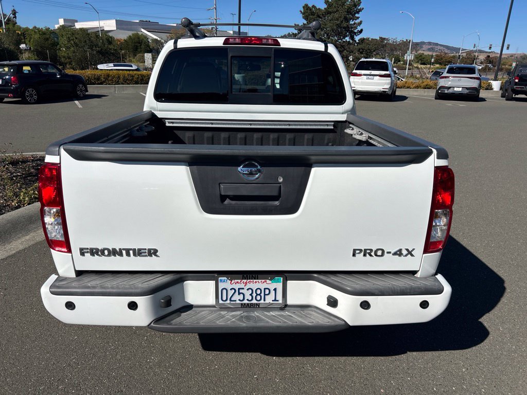 Used 2014 Nissan Frontier PRO-4X w/ Pro-4x Luxury Package AWD/4WD image 5