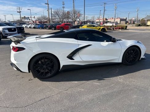 Used 2023 Chevrolet Corvette Stingray Premium Conv w/ Z51 Performance Package image 5