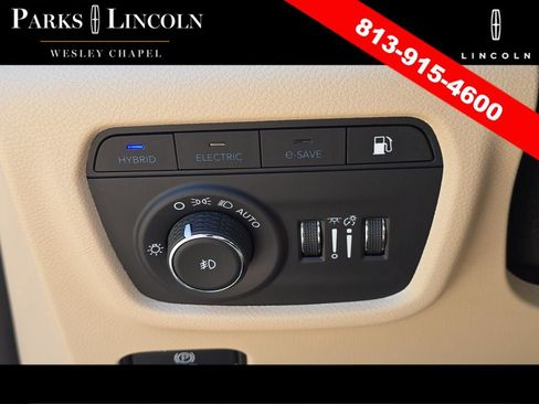Used 2024 Jeep Grand Cherokee Limited 4xe AWD/4WD image 27