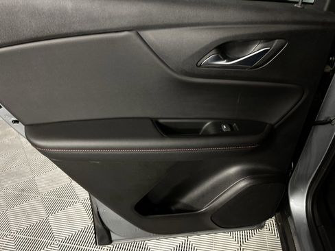 Used 2025 Chevrolet Blazer RS image 30