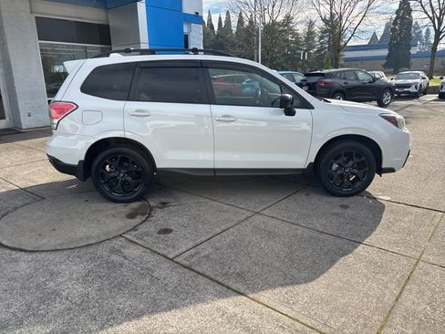 Used 2018 Subaru Forester 2.5i Premium w/ Popular Package #2A image 9