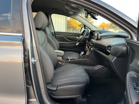 Used 2019 Hyundai Santa Fe SE FWD image 30