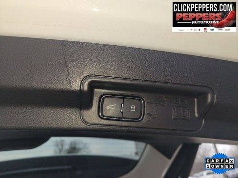 Used 2025 Ford Explorer Active image 12