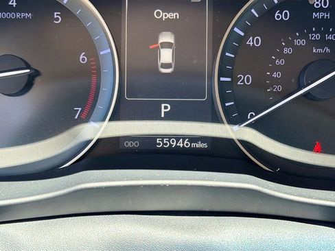 Used 2016 Lexus ES 350 w/ Premium Package w/Wood Trim image 38