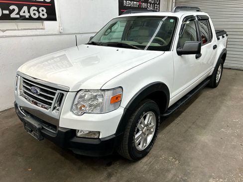 Used 2007 Ford Explorer Sport Trac XLT image 6