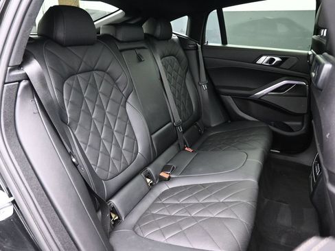 Used 2023 BMW X6 M50i w/ Climate Comfort Package AWD/4WD image 26