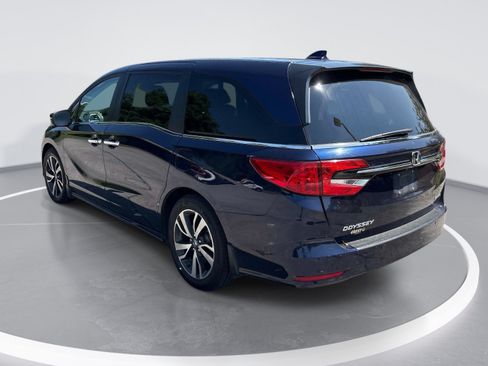 Used 2024 Honda Odyssey Touring image 6
