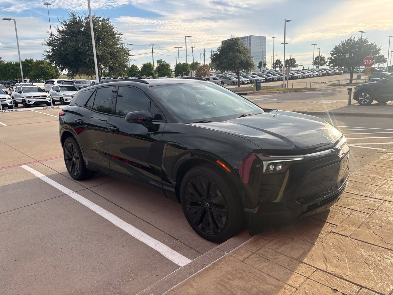 Used 2025 Chevrolet Blazer EV RS RWD image 3