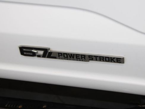 Used 2024 Ford F250 Lariat AWD/4WD image 12