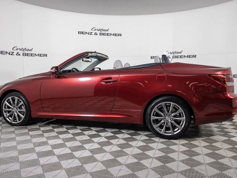 Used 2015 Lexus IS 250C image 15