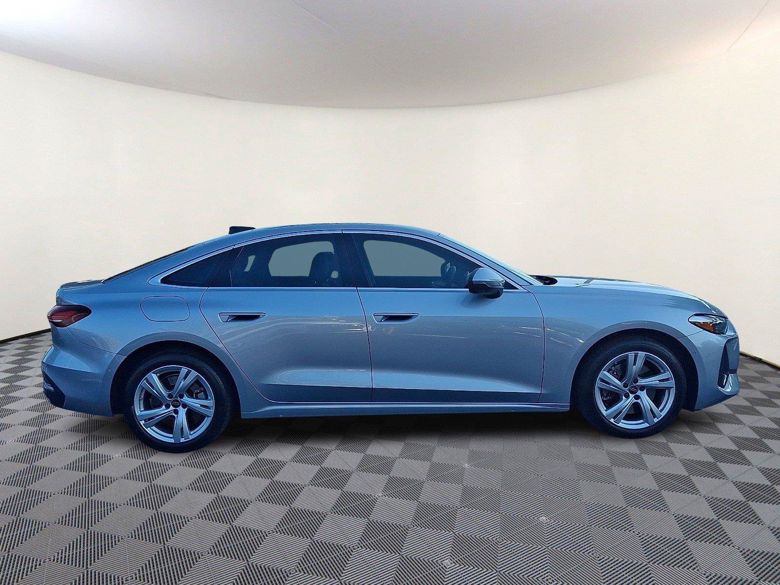 Certified 2025 Audi A5 Premium AWD/4WD image 7