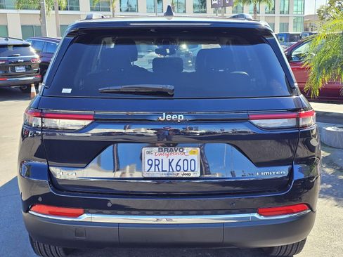 Used 2023 Jeep Grand Cherokee Limited w/ Trailer Tow Prep Group (B) image 6