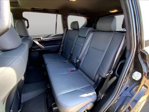 Used 2021 Lexus GX 460 Premium w/ Premium Package AWD/4WD image 20