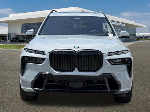 Certified 2025 BMW X7 xDrive40i w/ M Sport Package AWD/4WD image 3