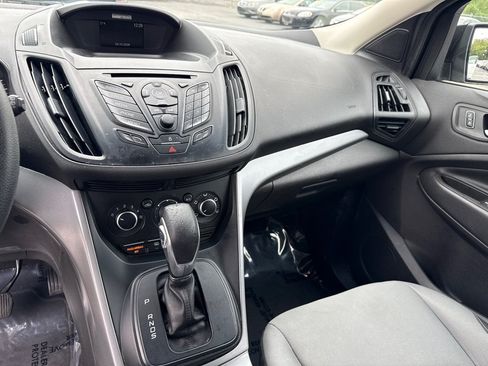 Used 2015 Ford Escape SE AWD/4WD image 14