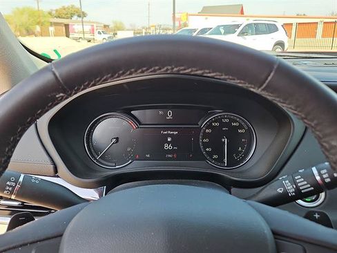 Used 2023 Cadillac XT4 Luxury image 14