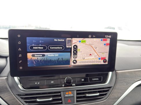 Certified 2024 Nissan Altima 2.5 SV w/ SV Premium Package image 18