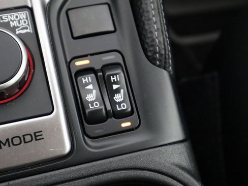 Used 2021 Subaru Forester Limited image 32