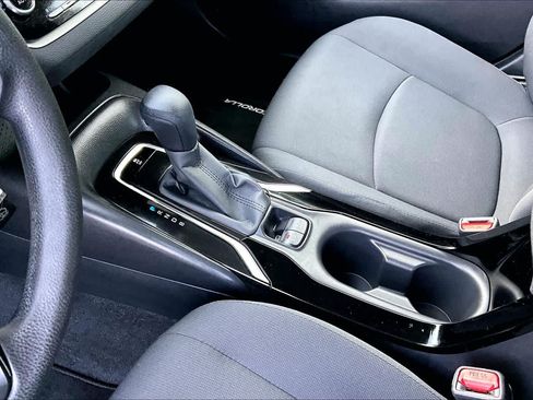 Certified 2022 Toyota Corolla LE w/ Carpet Mat Package (TMS) FWD image 15