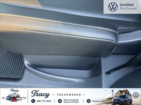Certified 2023 Volkswagen Tiguan SE w/ Panoramic Sunroof Package AWD/4WD image 22