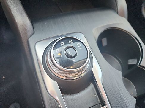 Used 2025 Ford Escape Active AWD/4WD image 14