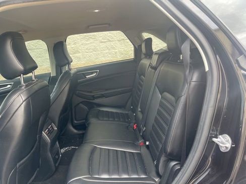 Used 2022 Ford Edge SEL image 8