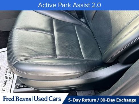 Used 2022 Lincoln Corsair AWD w/ Premium Package image 21