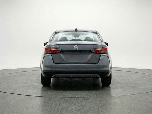 Used 2025 Nissan Versa SV image 7