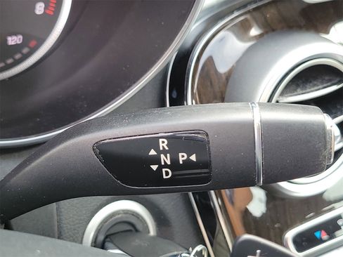 Used 2017 Mercedes-Benz C 300 4MATIC Sedan image 29