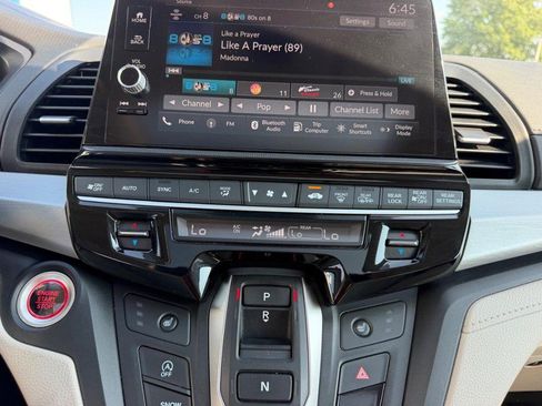 Used 2025 Honda Odyssey EX-L image 18